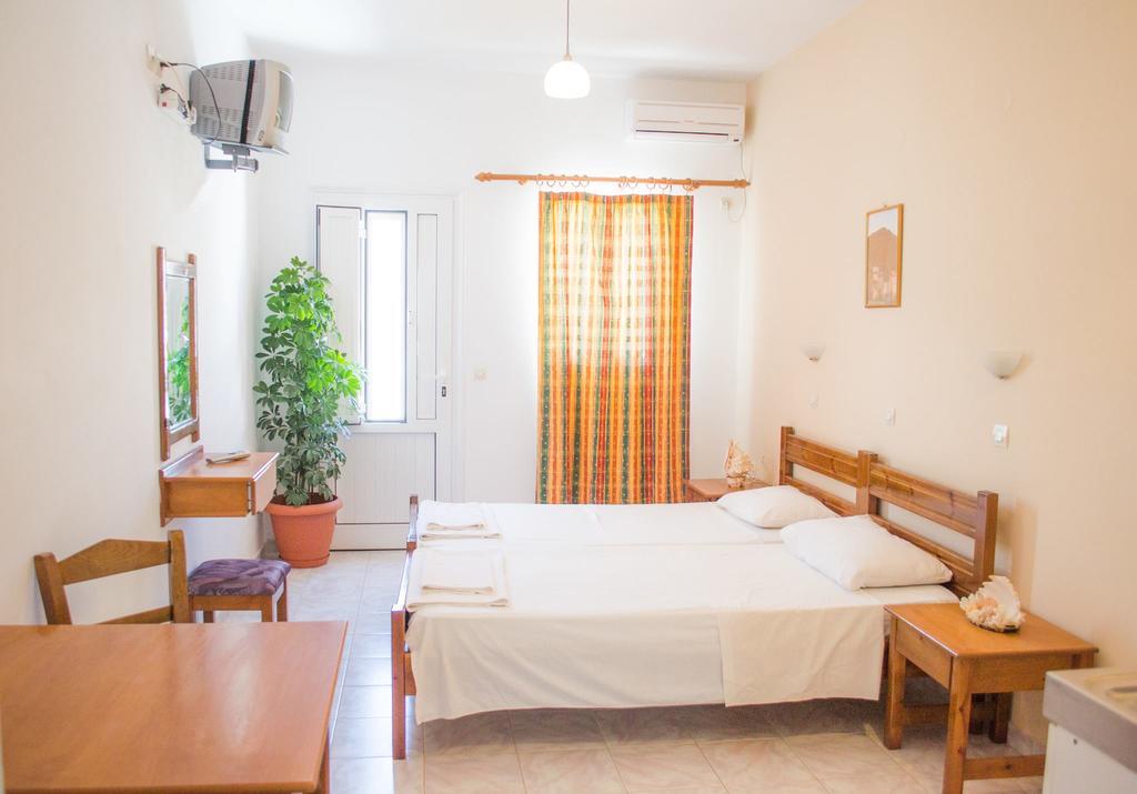 Dorana Apartments&Trekking Hotel Diafánion Buitenkant foto